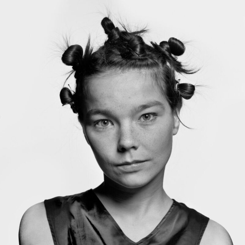 Björk compartilha o clipe em animação do single “Victimhood” Laboratório Pop